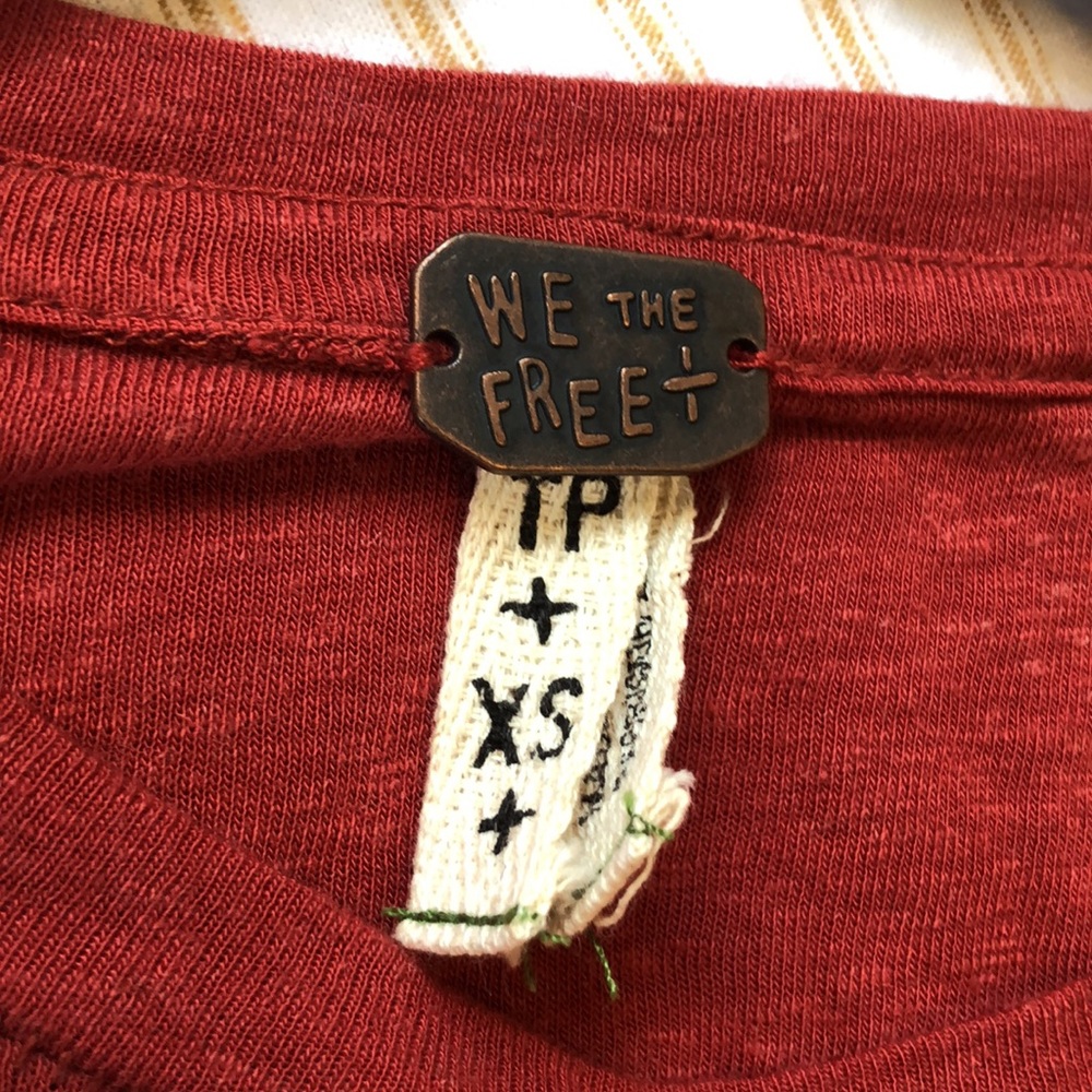 ❤️ We the Free Tank - Picture 3 of 4